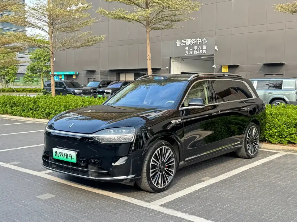 AITO Wenjie AITO M9 Extended Range Ultra 42kWh 6-Seater 2024