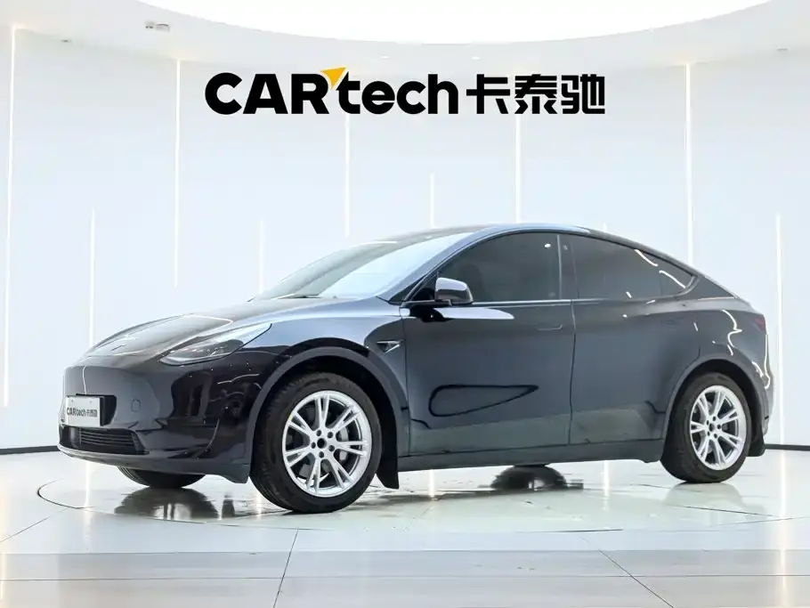 Tesla Model Y Facelift Rear-Wheel Drive Version 2023