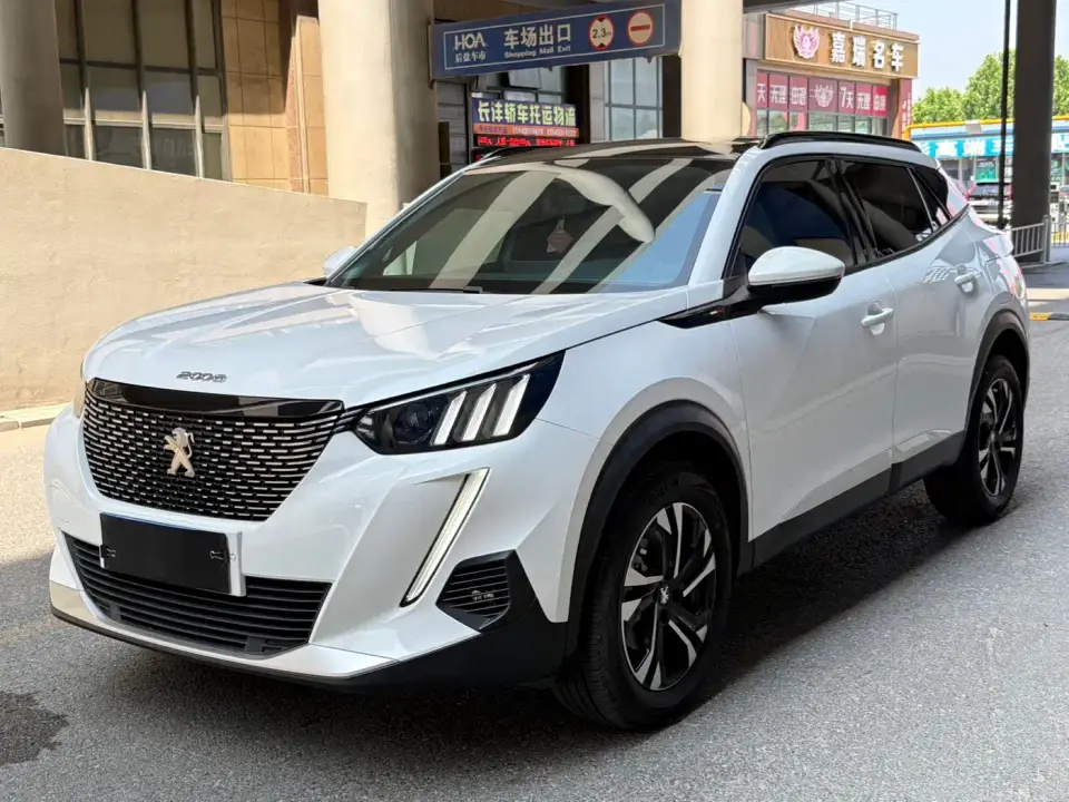 Peugeot 2008 230THP THE ONE 2025