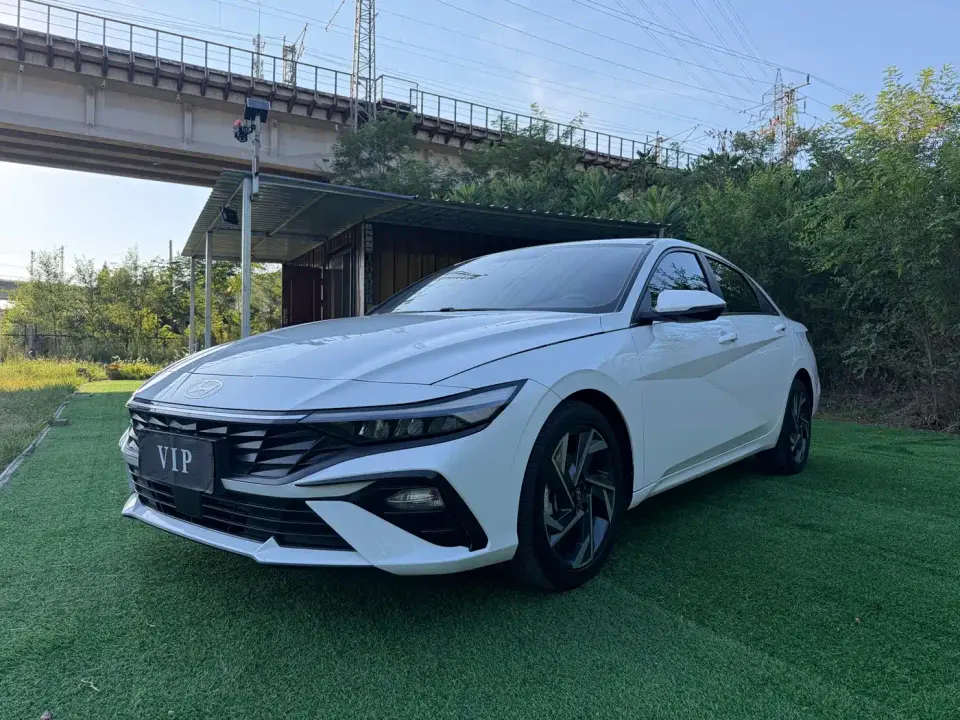 Hyundai Elantra 1.5L CVT GLX Elite Edition 2023