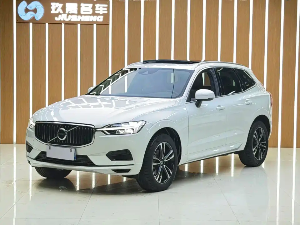 Volvo XC60 T5 4WD Intelligent Distance China VI 2019