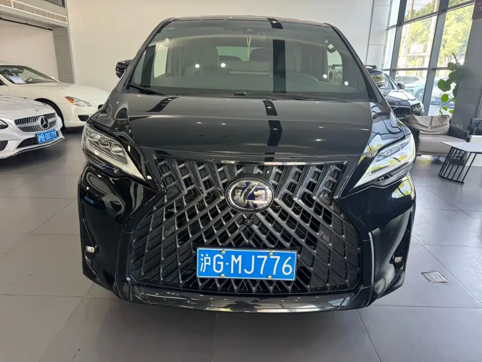 Lexus LM 300h 4-Seat Imperial Edition 2021