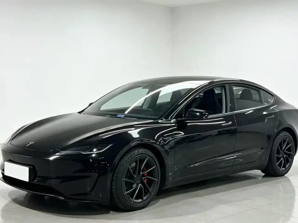 Tesla Model 3 High-Performance All-Wheel Drive Edition 2024