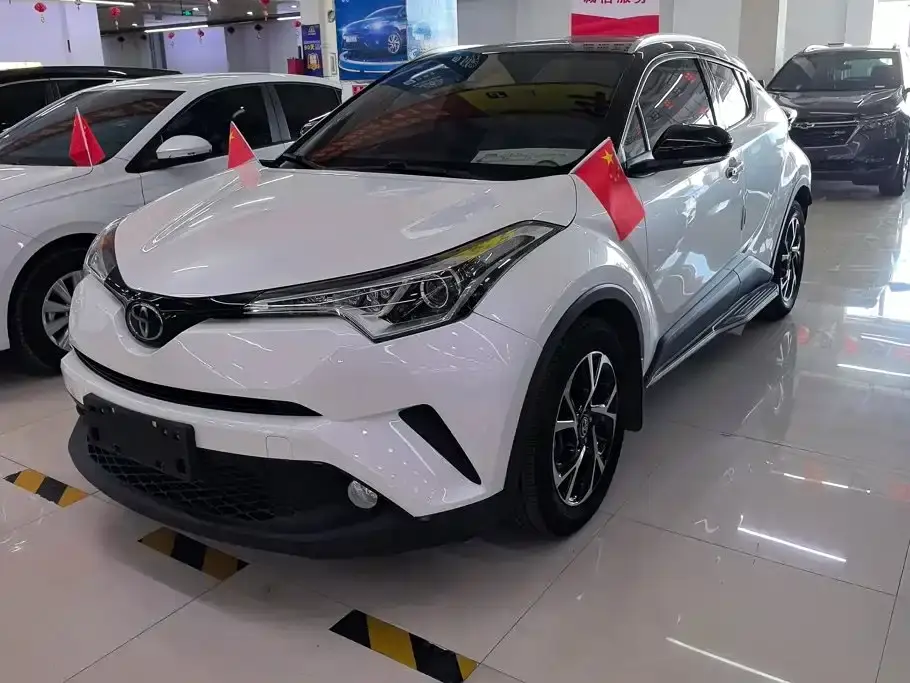 Toyota C-HR 2.0L Leading Sunroof Edition V 2019