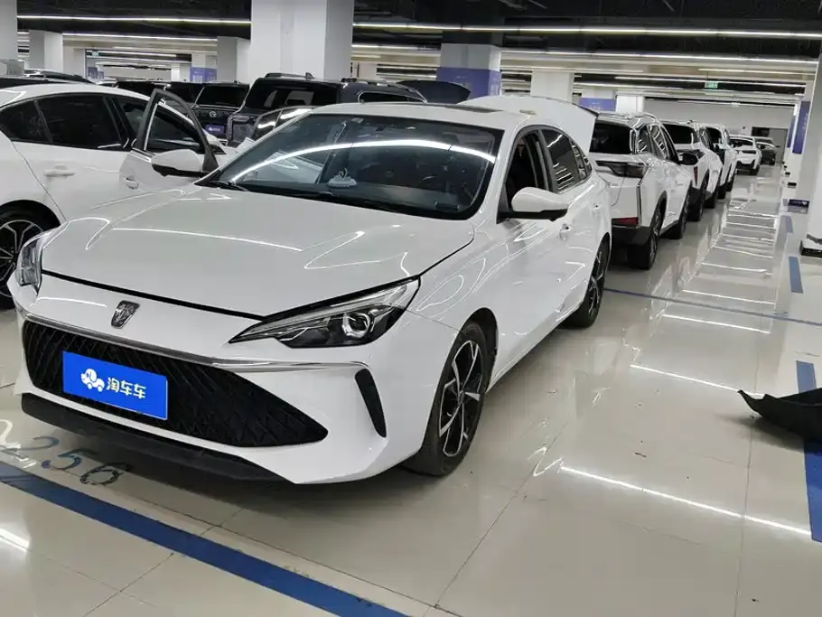 Roewe i5 1.5L CVT Honor Edition 2024