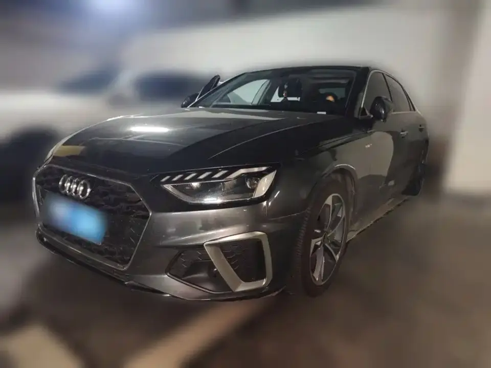 Audi A4L 40 TFSI Fashion Dynamic 2023