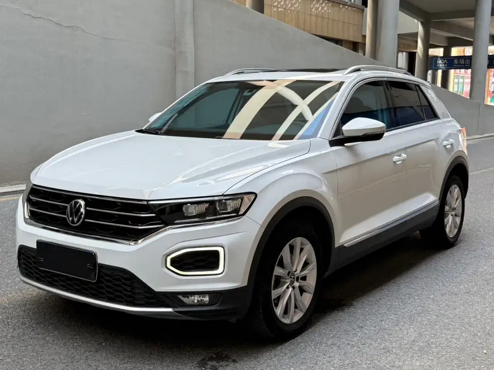 Volkswagen T-ROC 280TSI DSG 2WD Elite Connected 2022