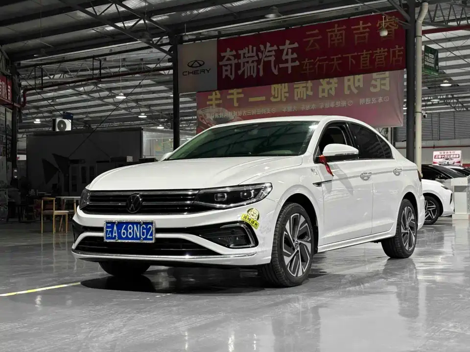 Volkswagen Bora 300TSI DSG Premium Ride Edition 2024