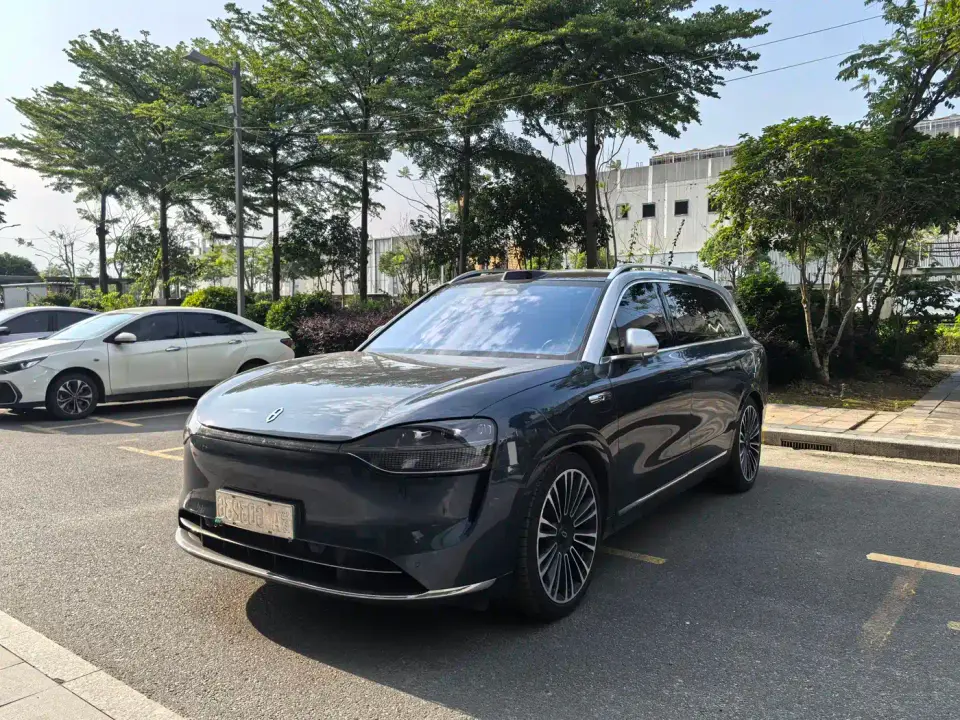 AITO Wenjie AITO M9 Extended Range Ultra 42kWh 6-Seater 2024