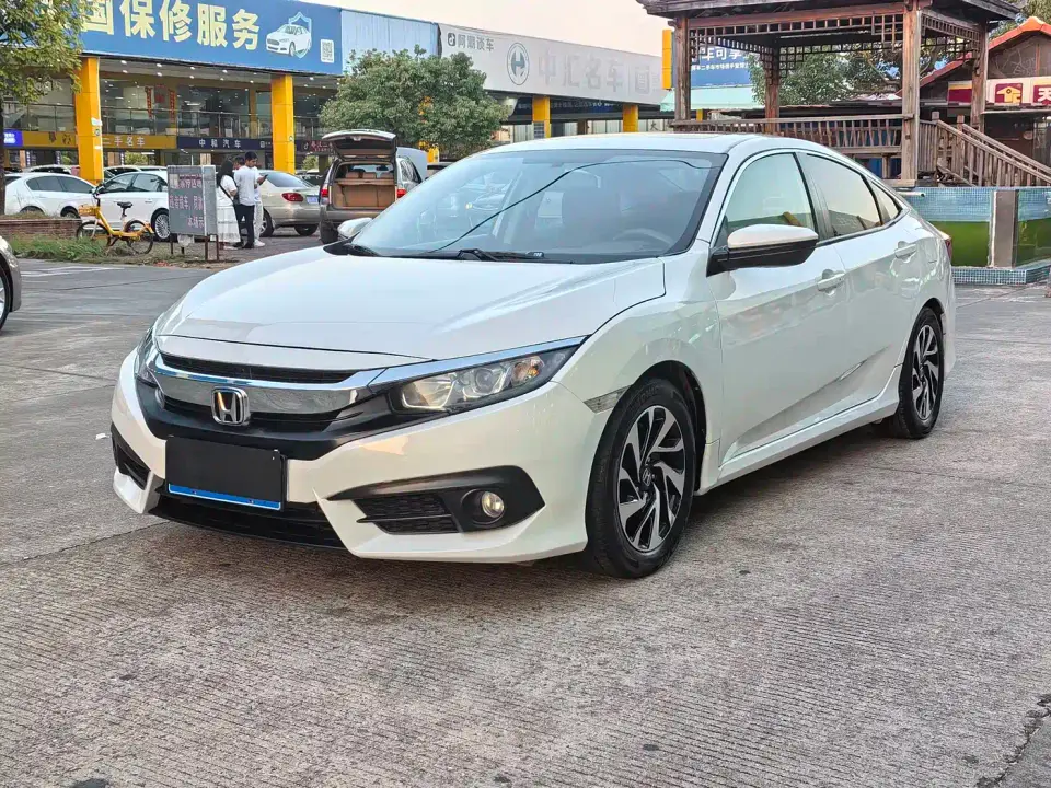 Honda Civic 220TURBO CVT Luxury Edition 2019