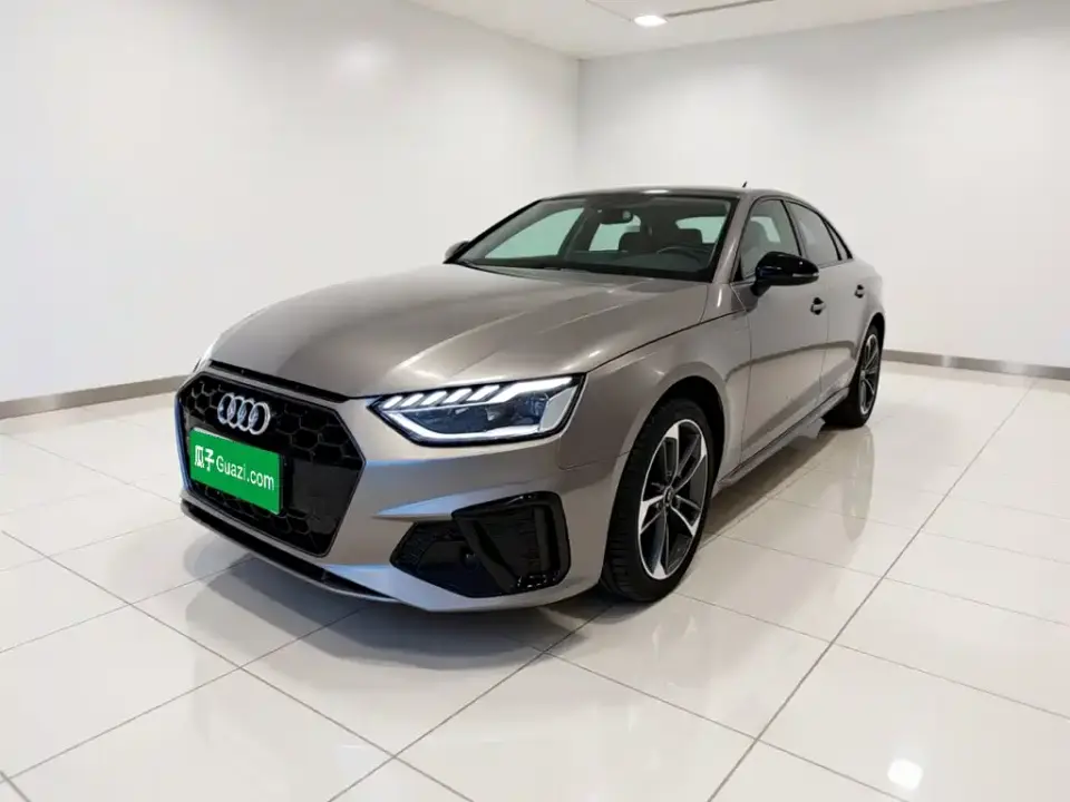Audi A4L 40 TFSI Fashion Dynamic 2022