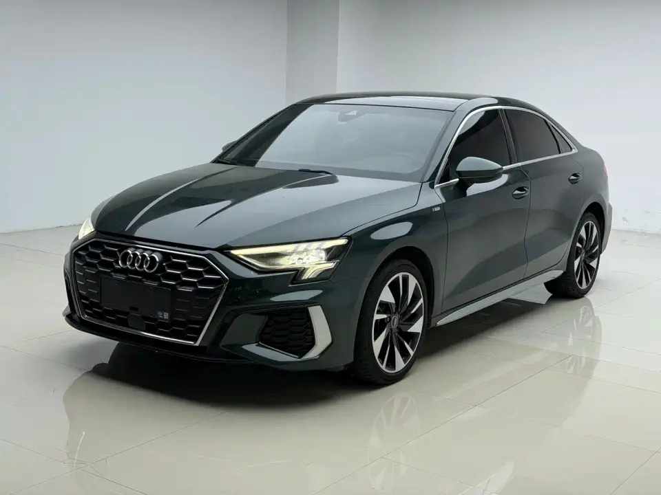 Audi A3 A3L Limousine 35 TFSI Fashion Sport 2024