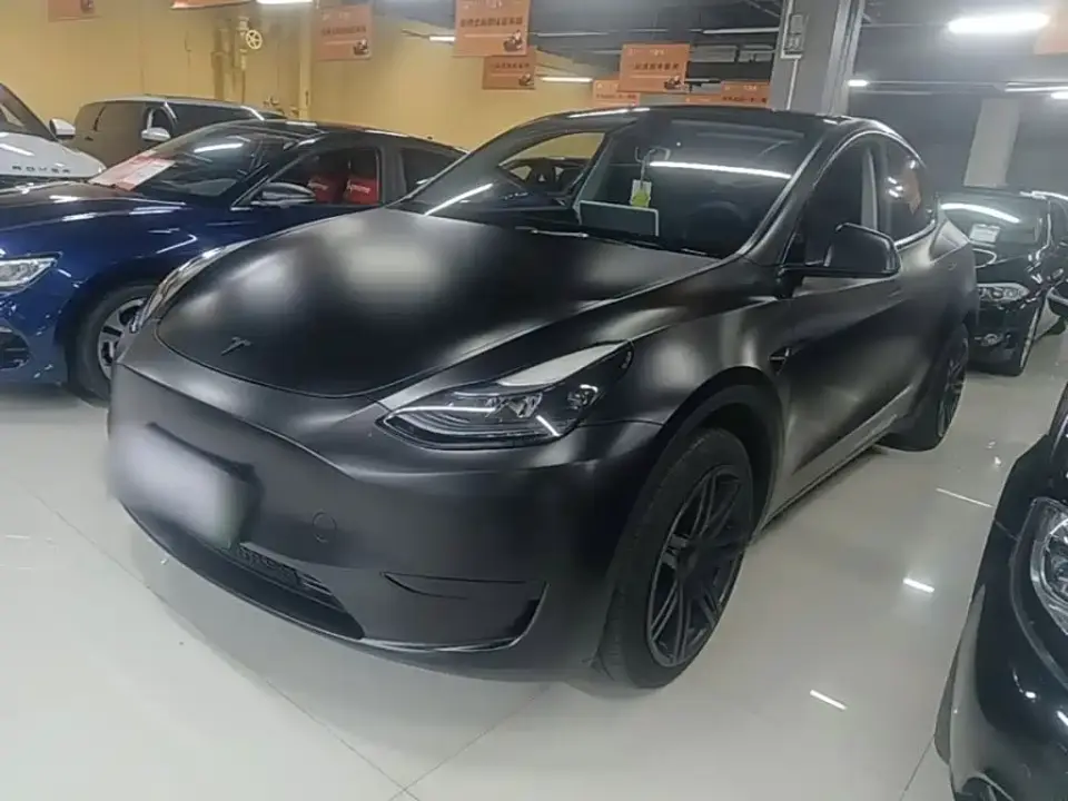 Tesla Model Y Rear-Wheel Drive Version 2024