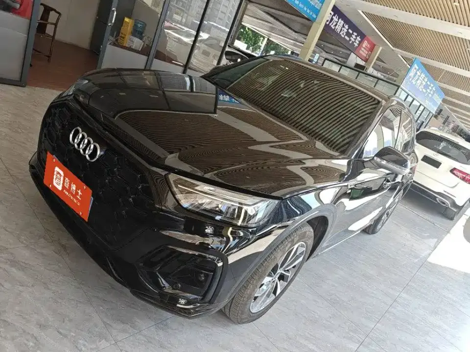 Audi Q5L Model 40 TFSI Luxury Dynamic 2024