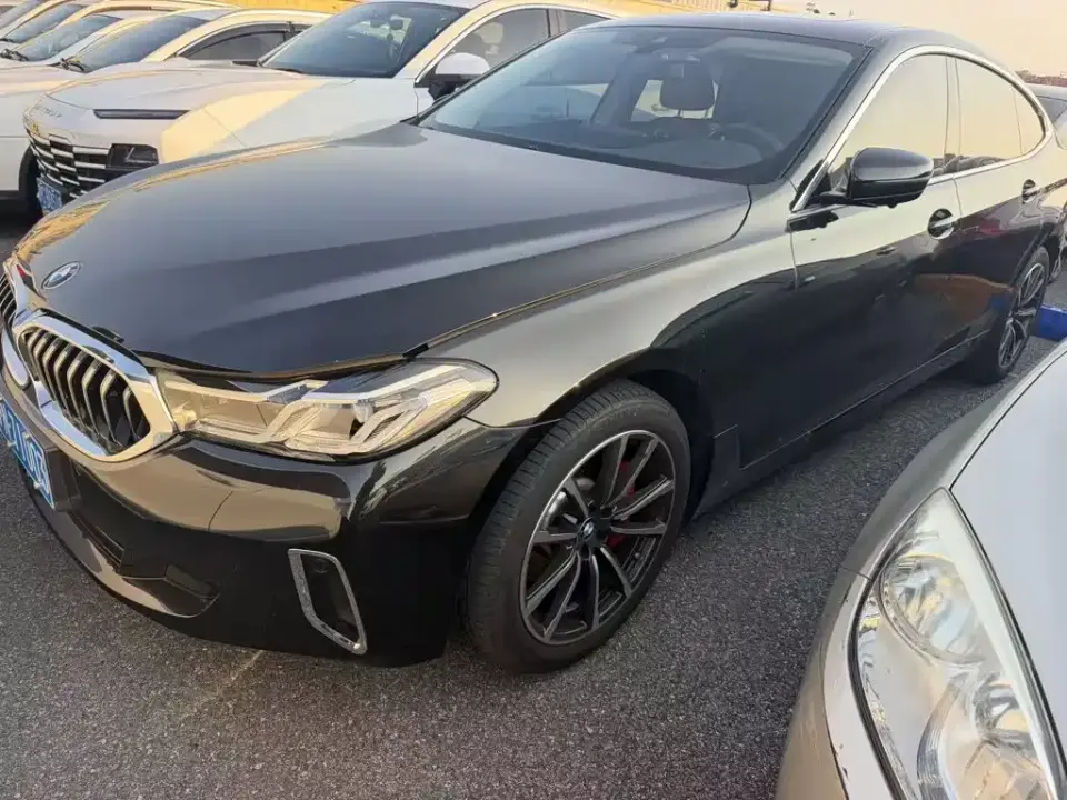 BMW 6 Series GT Model 630i Luxury Design Package 2024