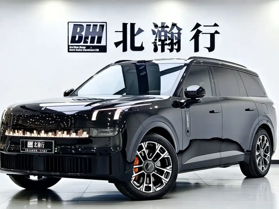 Lynk & Co 900 1.5T Ultra 2025