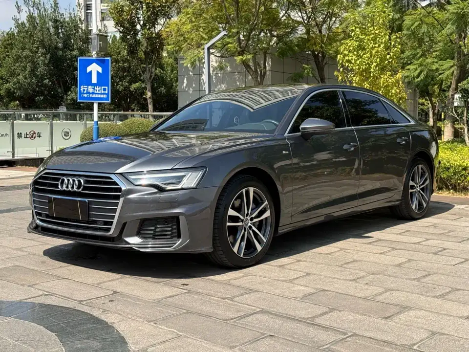 Audi A6L 40 TFSI Luxury Sport 2021
