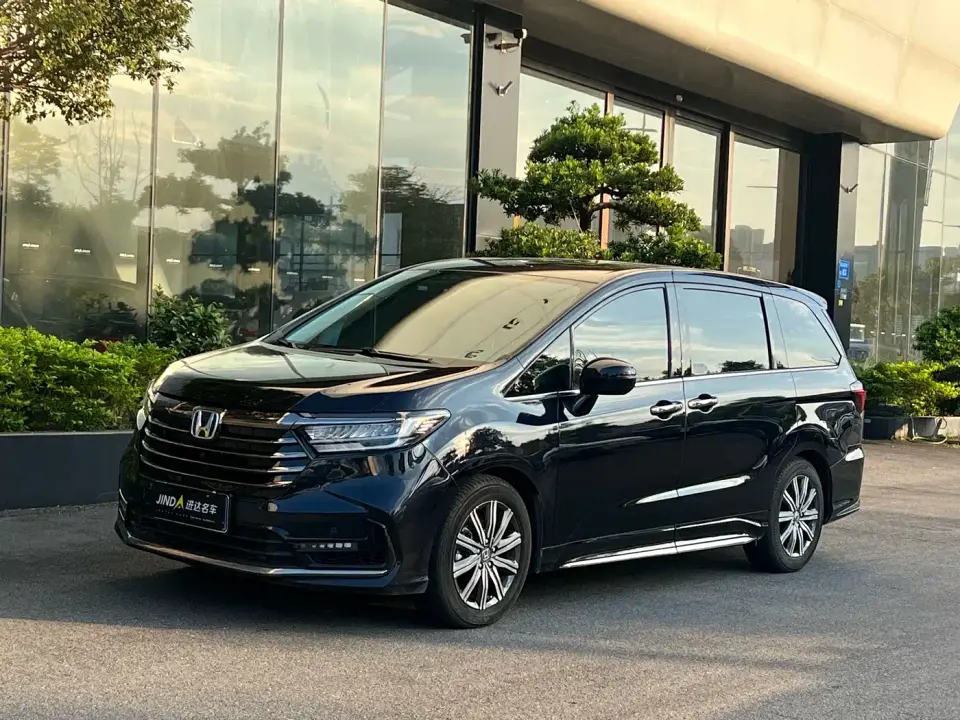Honda Odyssey 2.0L e:HEV Sharp·Comfort Edition 2024