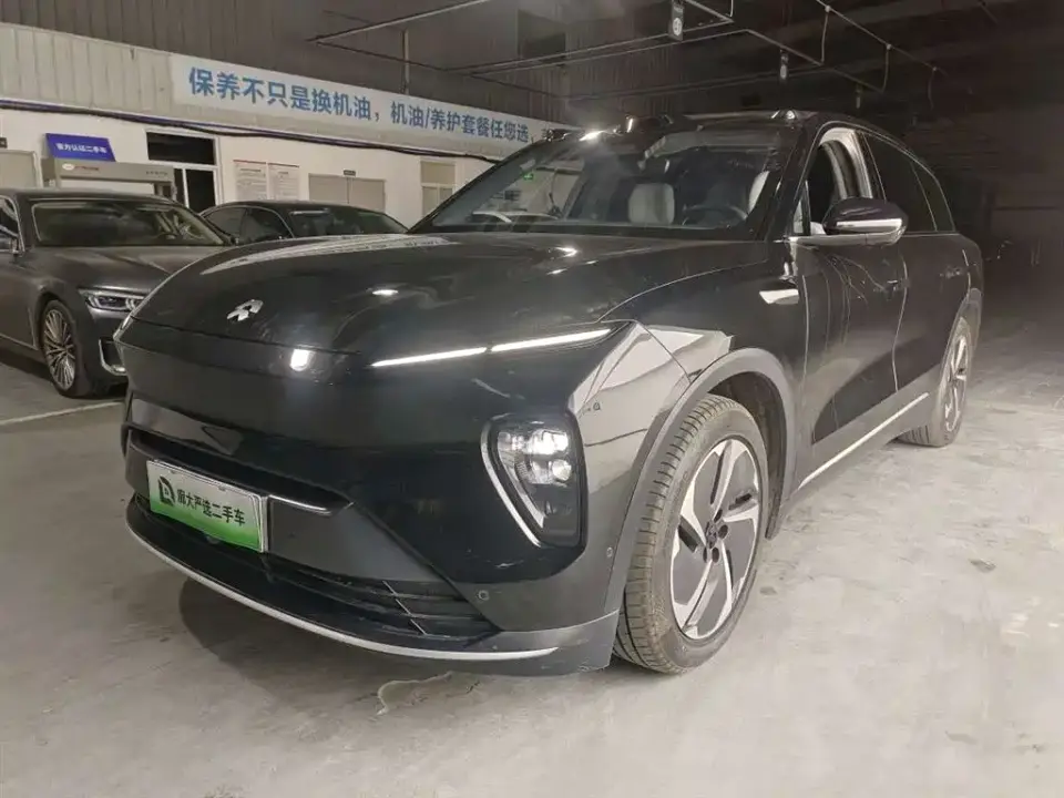 NIO ES8 75kWh Executive Edition 2023