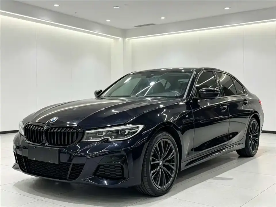 BMW 3 Series 325i M Sport Night Edition 2021
