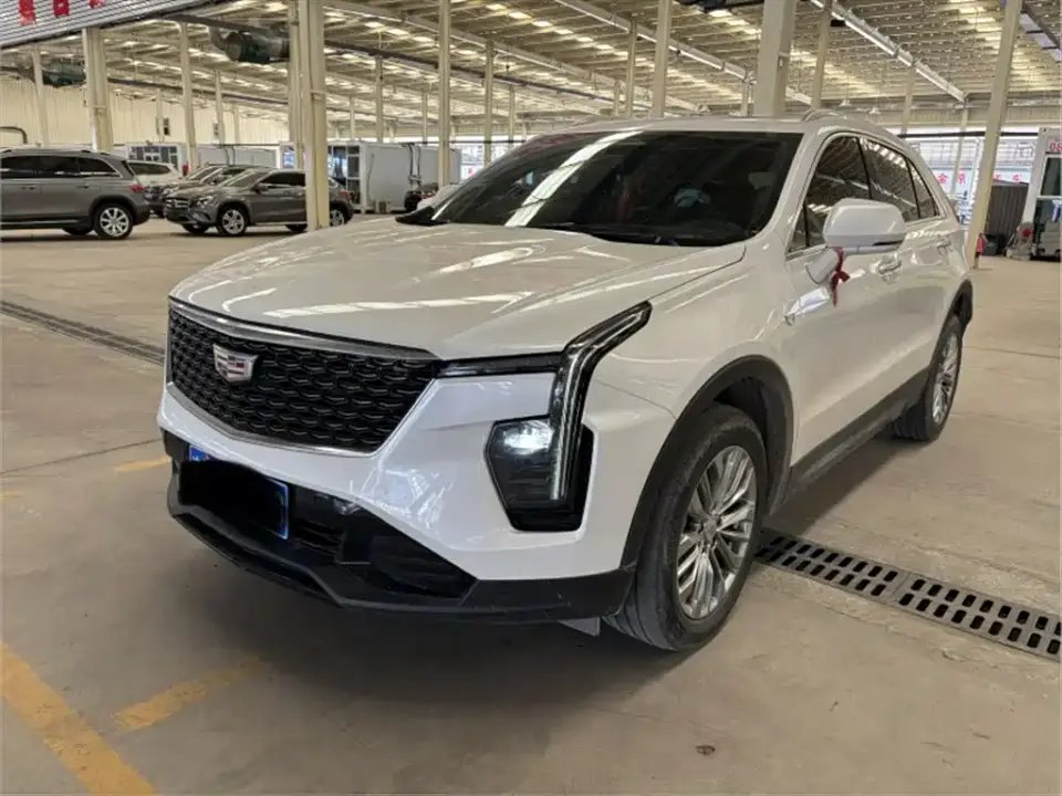 Cadillac XT4 28T 2WD Luxury 2023