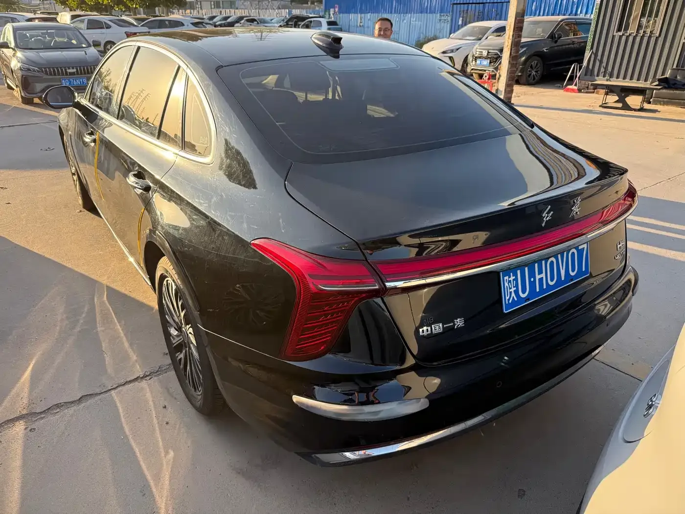 Hongqi H5 2.0T Automatic Flag Celebration 500,000 Units Anniversary Edition 2025 — фото 8