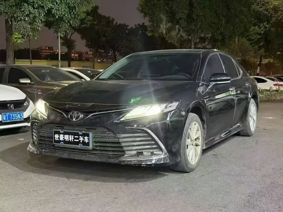 Toyota Camry 2.0G Luxury Edition 2022