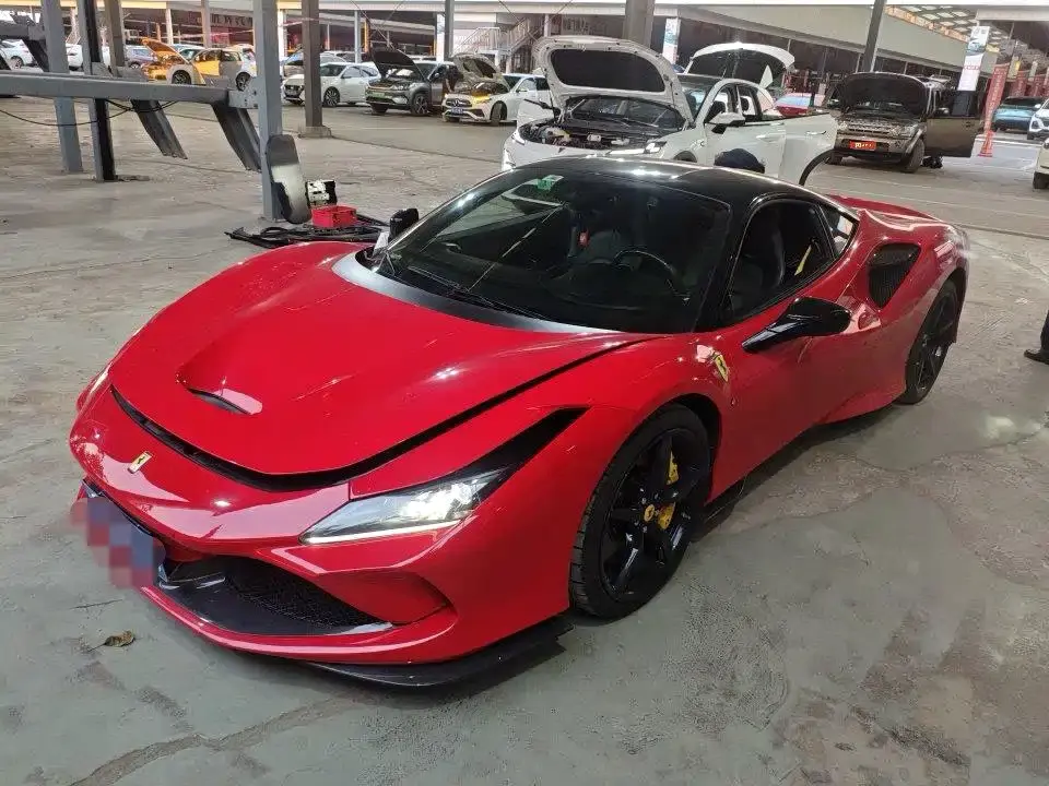 Ferrari F8 Tributo 3.9T V8 2023