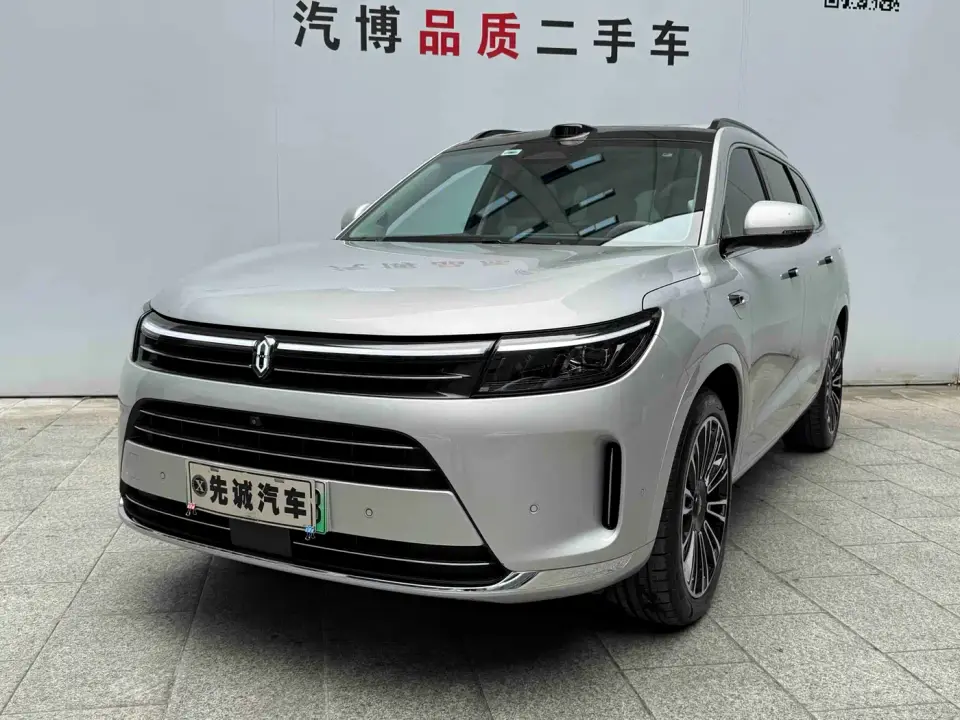 AITO Wenjie AITO M7 1.5T Smart Drive RWD Ultra 5-seater 2024