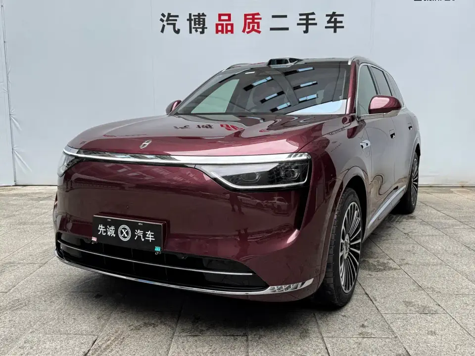 AITO Wenjie AITO M8 Extended Range Ultra 53.4kWh 6-Seater 2025