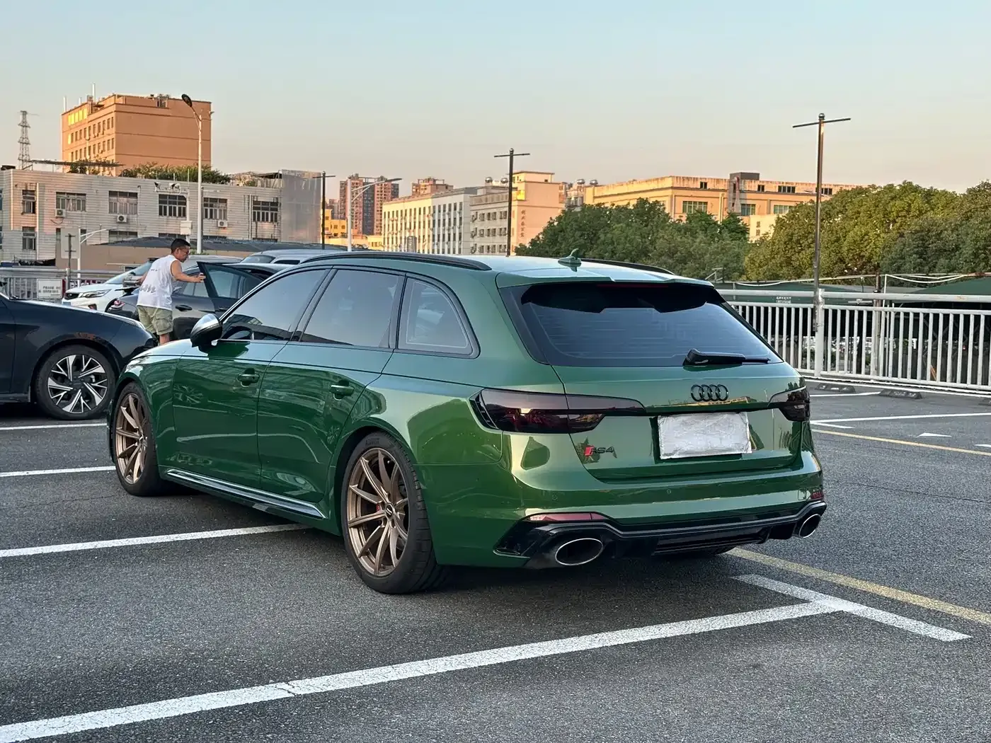 Audi RS 4 RS 4 2.9T Avant 2019 — фото 4