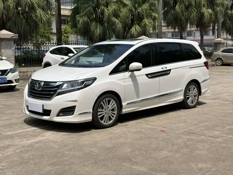 Honda Elysion 2.4L Classic 2019