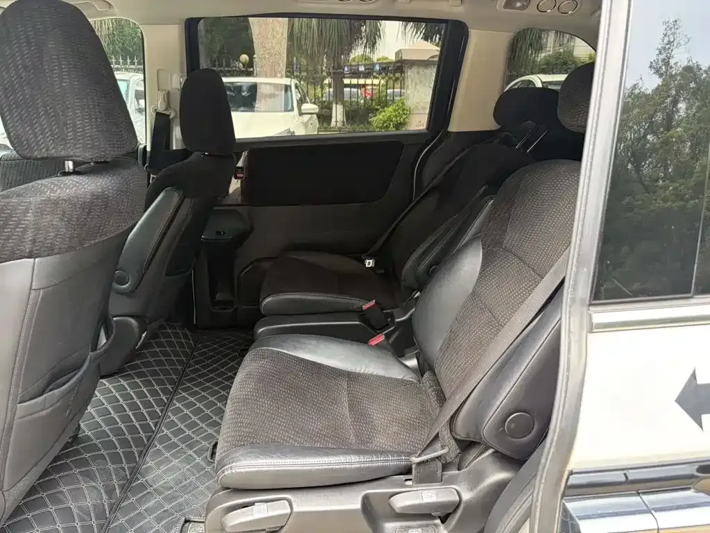 Honda Elysion 2.4L Classic 2019 — фото 6