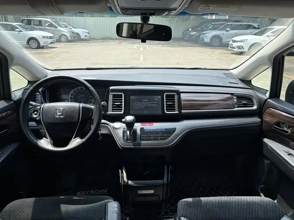 Honda Elysion 2.4L Classic 2019 — фото 5