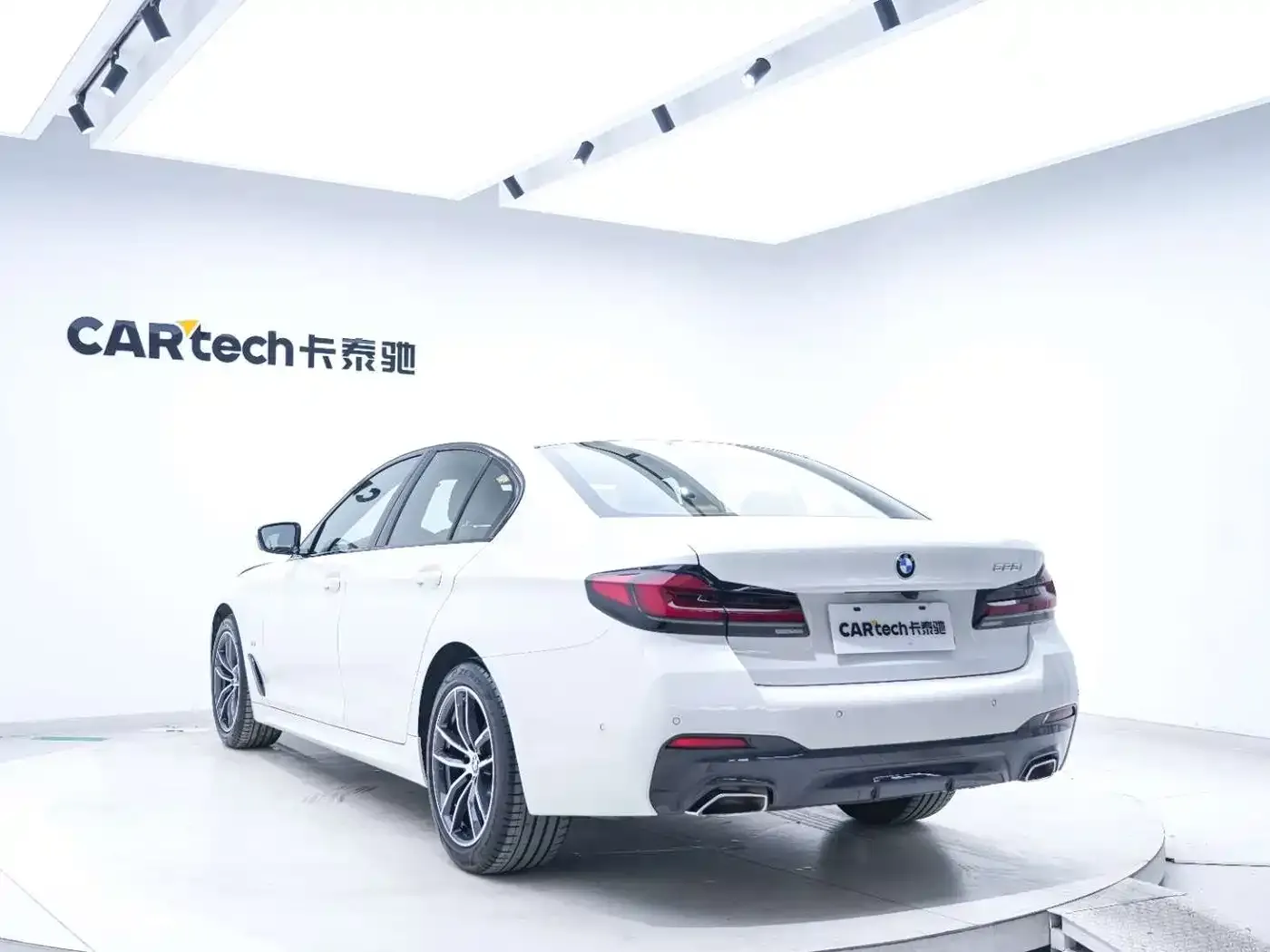 BMW 5 Series (Import) Facelift 525i M Sport Package 2022 — фото 20