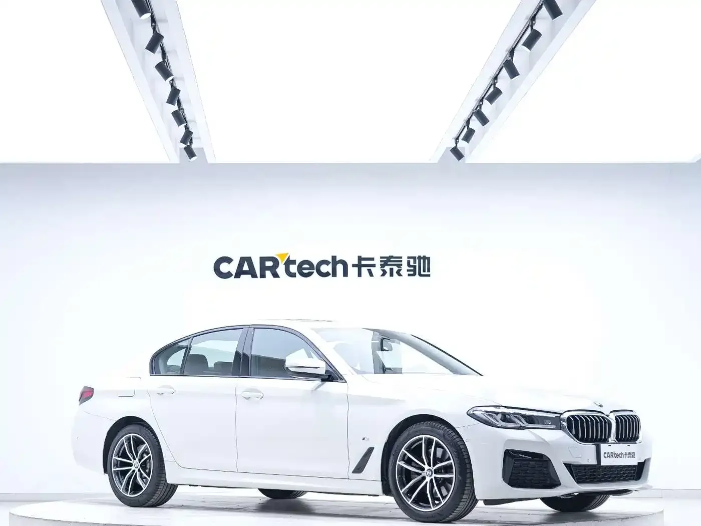 BMW 5 Series (Import) Facelift 525i M Sport Package 2022 — фото 7