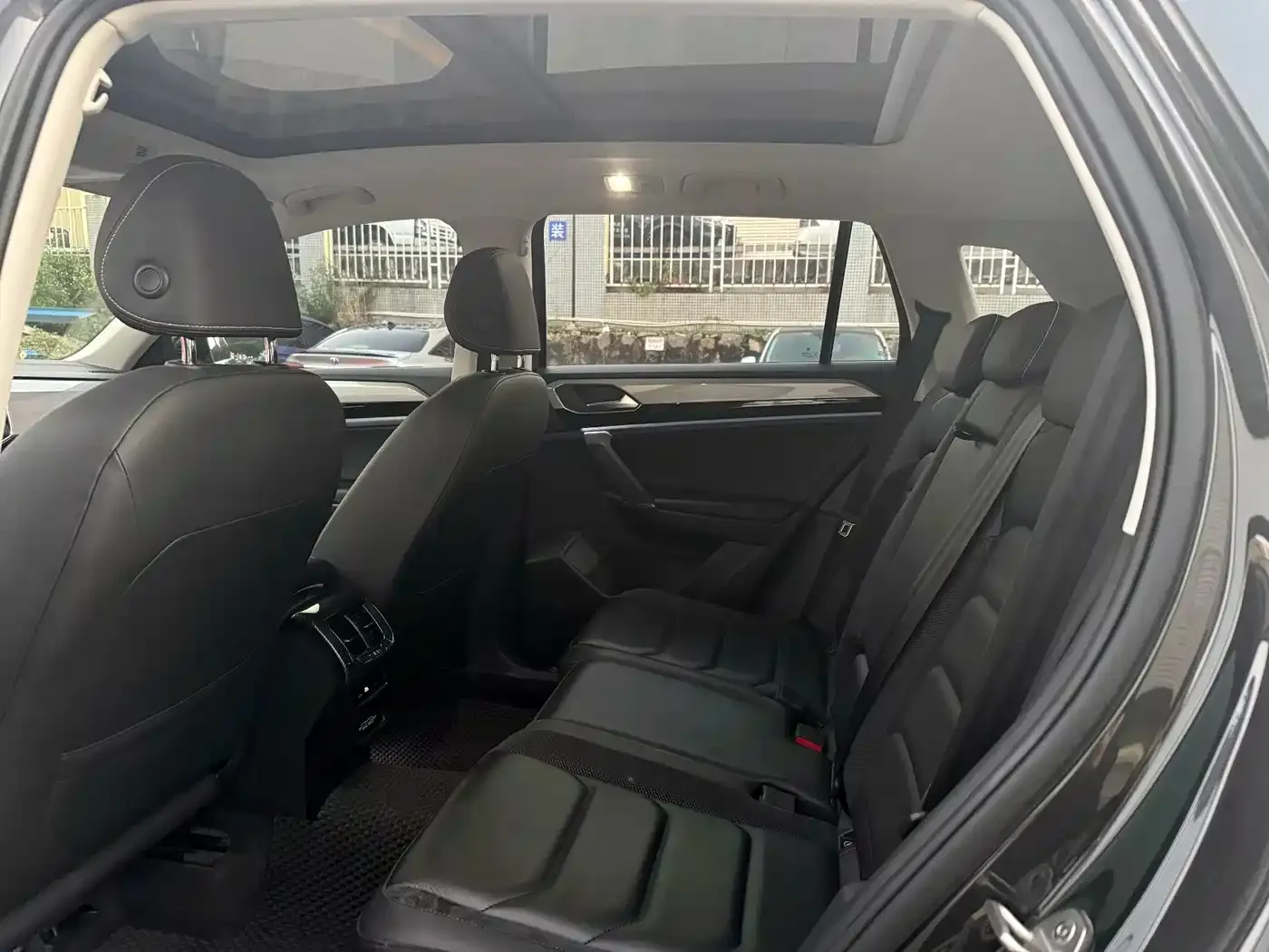 Volkswagen Tayron 330TSI 2WD Luxury China VI 2020 — фото 14