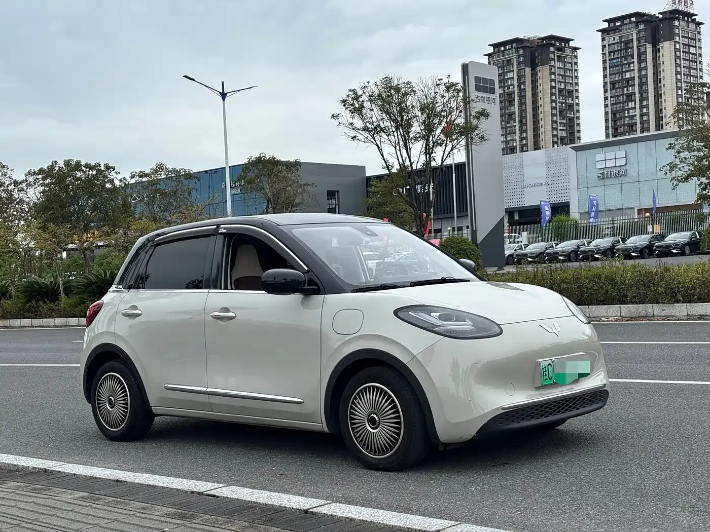 Wuling Motors Wuling Bingo 333km Smart Connectivity Edition 2023 — фото 3