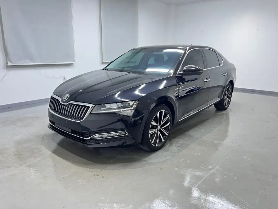 Skoda Superb Facelift TSI280 DSG Premium Edition 2023
