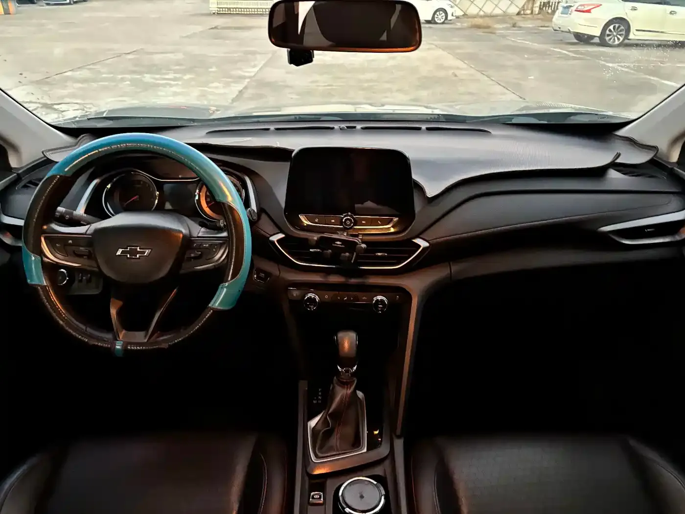 Chevrolet Volando Redline 530T Automatic Premium Enjoyment Edition (5+2 seater) China VI 2019 — фото 9