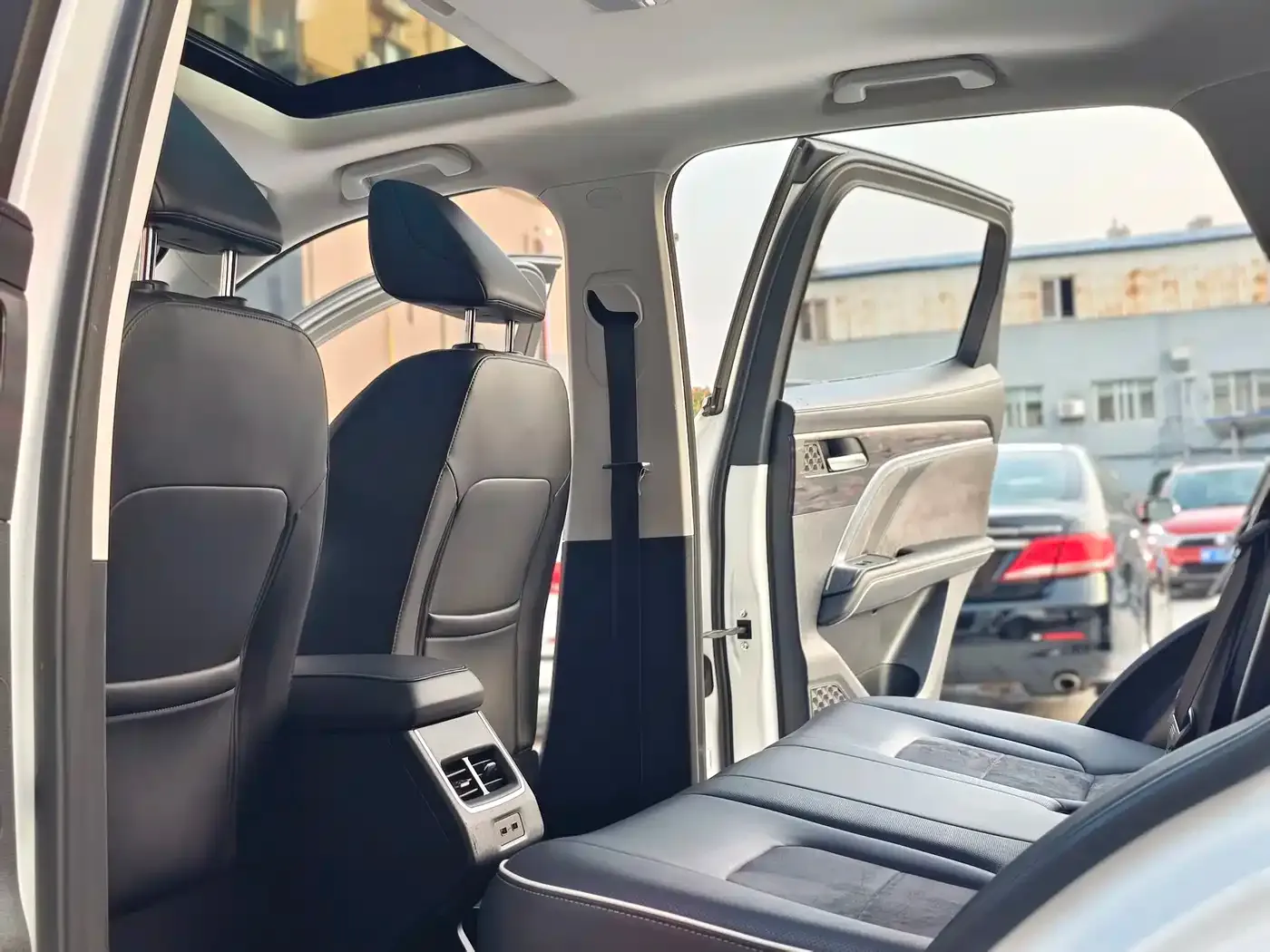 Haval H6 National Trend Edition 1.5T Automatic Champion 2024 — фото 12
