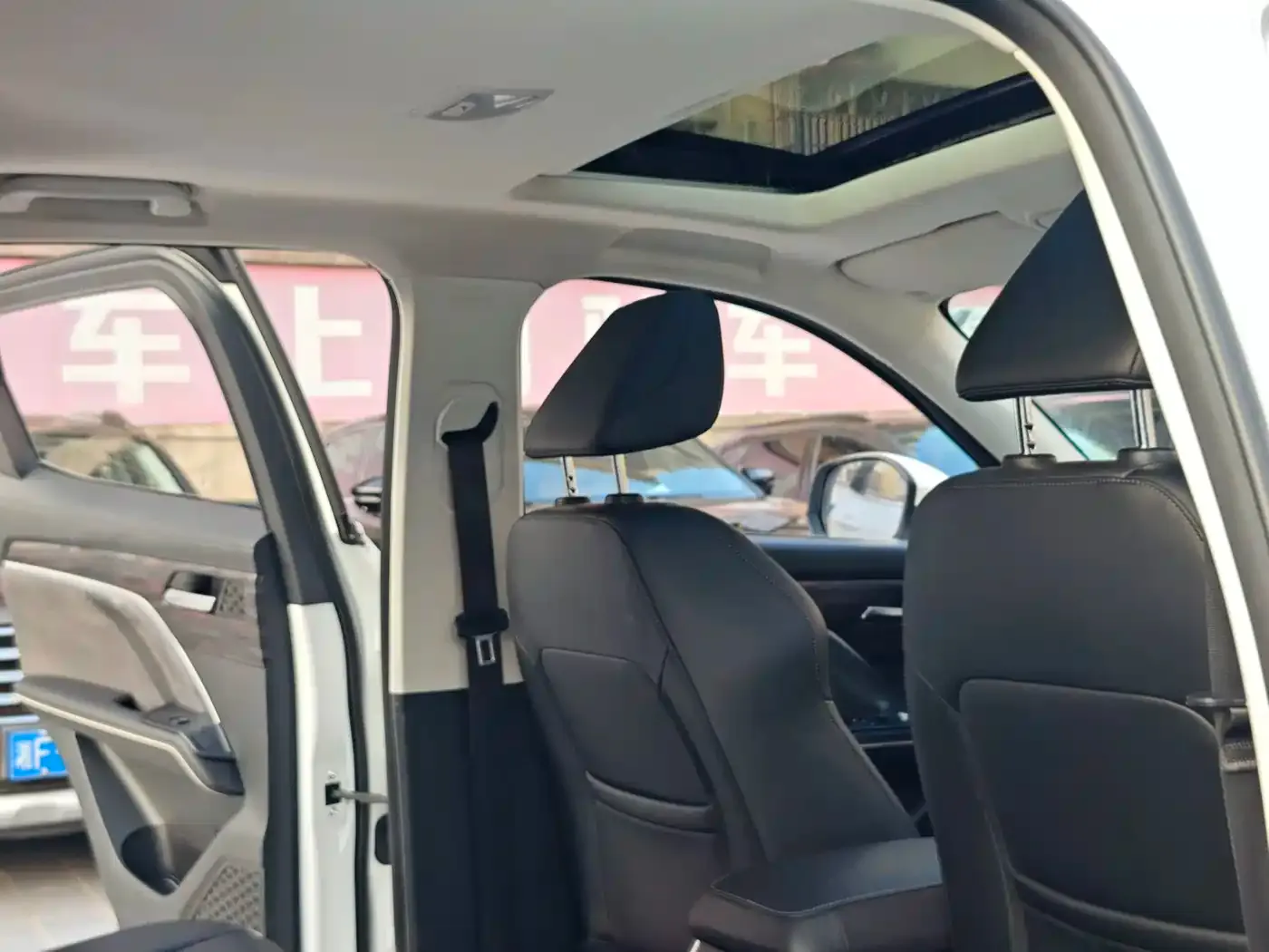 Haval H6 National Trend Edition 1.5T Automatic Champion 2024 — фото 14