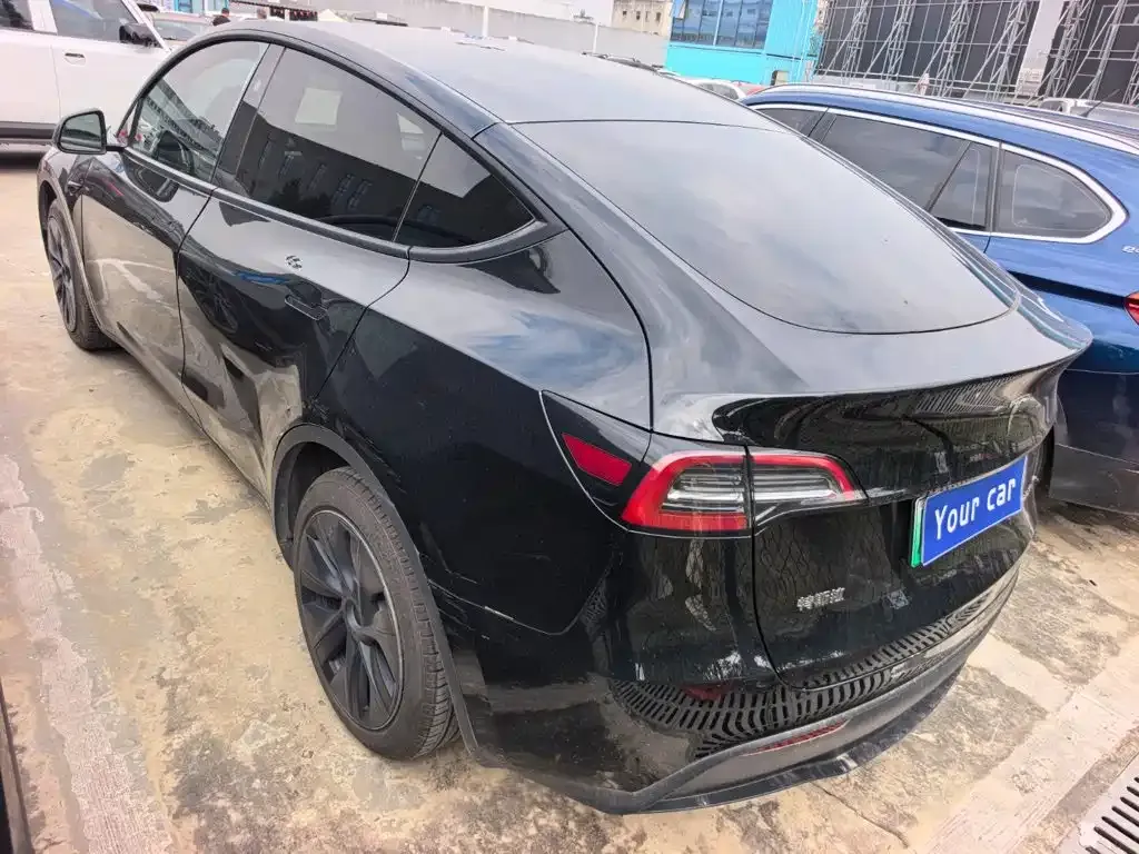 Tesla Model Y Rear-Wheel Drive Version 2024 — фото 4