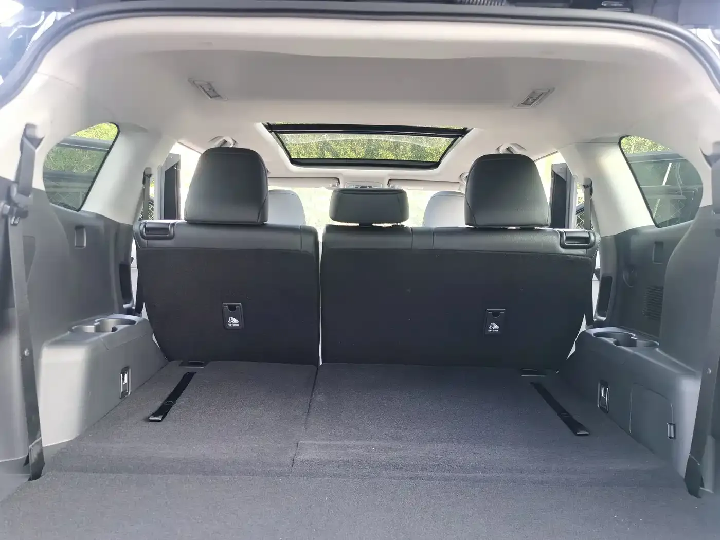 Toyota Highlander 380T 4WD Premium 7-Seater 2024 — фото 14