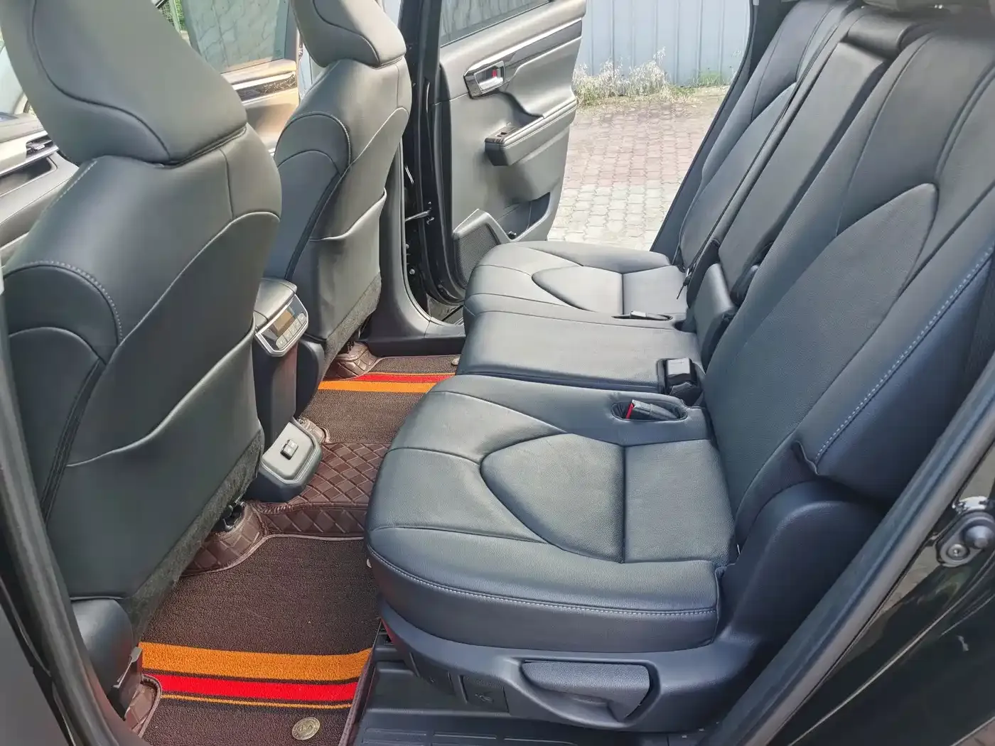 Toyota Highlander 380T 4WD Premium 7-Seater 2024 — фото 11
