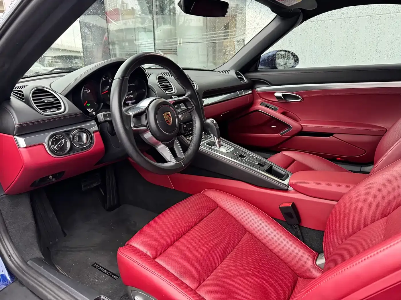 Porsche 718 Boxster T 2.0T 2022 — фото 16