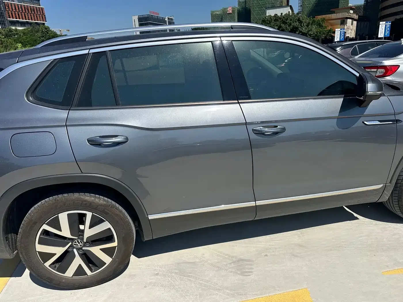Volkswagen Tayron 280TSI 2WD Luxury Plus Advanced Edition 2023 — фото 4