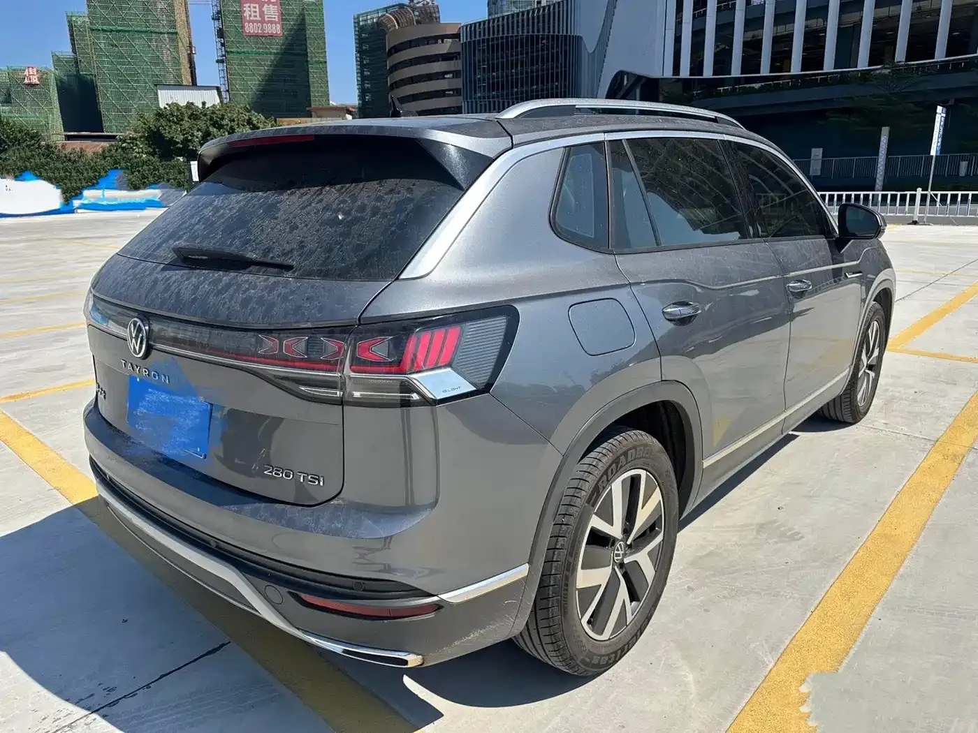 Volkswagen Tayron 280TSI 2WD Luxury Plus Advanced Edition 2023 — фото 2
