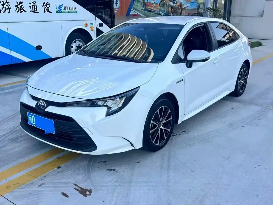 Toyota Levin Smart Hybrid 1.8L Leading Edition 2023