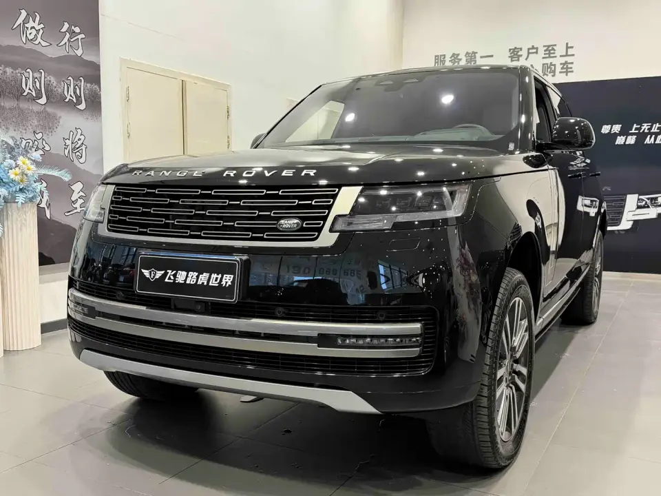 Land Rover Range Rover 3.0 L6 400PS Golden Age Extended 2024